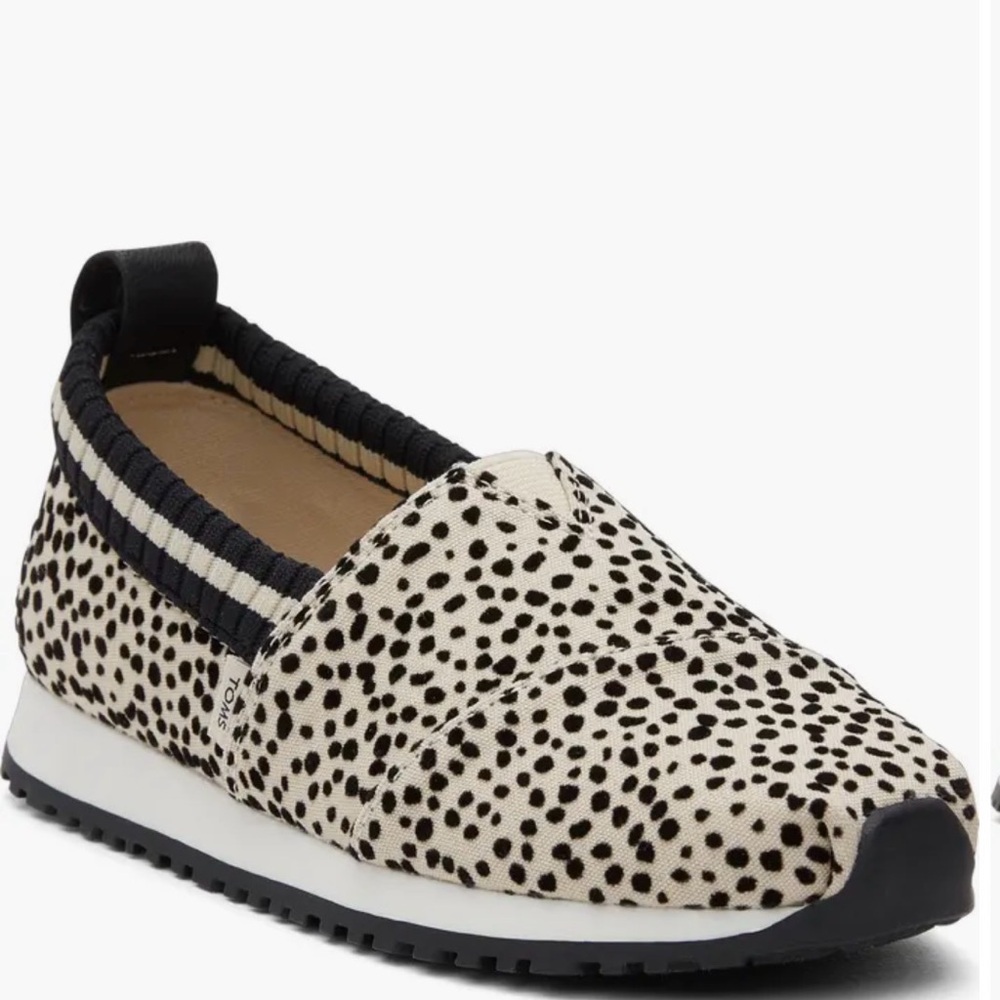 TOMS Kids' Alpargata Resident Sneaker in Animal Print Size 8